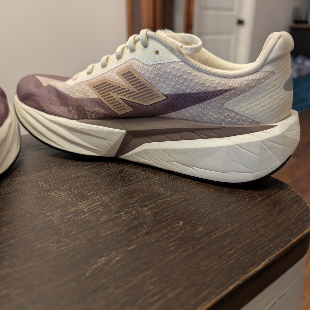 Men's New Balance Fuel Cell Rebel V.5 Running Shoes - Picture 7 of 7